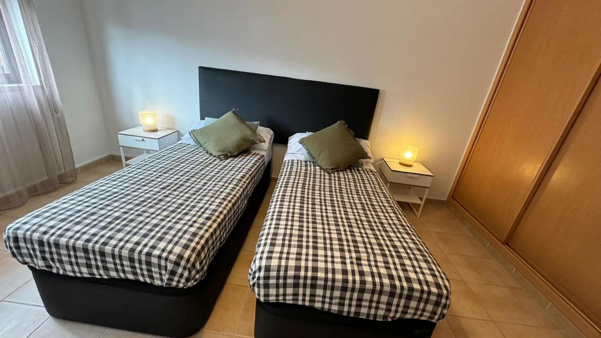 Sunflower Apartment Armacao de Pera